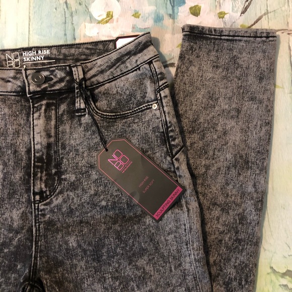 NWT NOBO Scultping Skinny Jeggings - Picture 3 of 5
